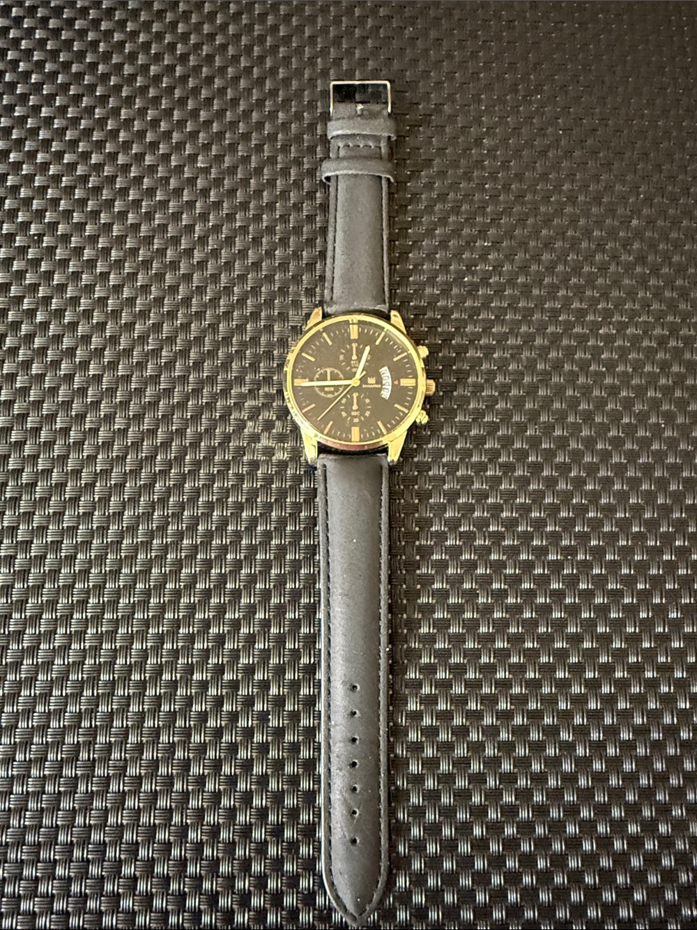 Black Leather Strap Wristwatch with Gold Case -